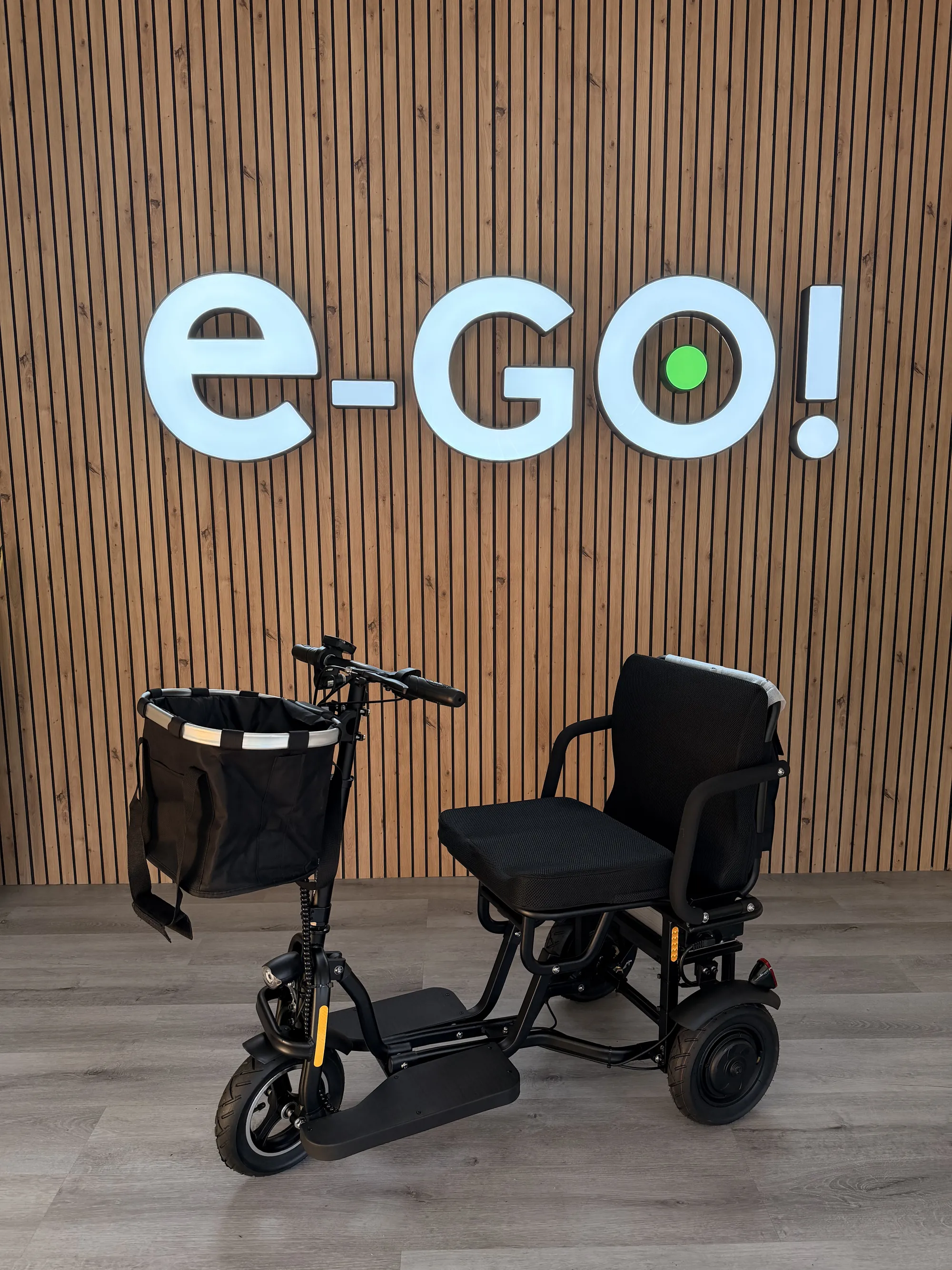 Scooter elèctric de mobilitat reduïda a la botiga E-GO!